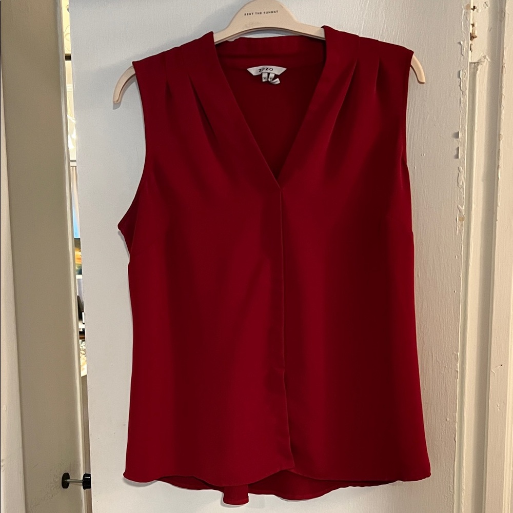ZOZO Sleeveless V-Neck Camisole in Deep Red